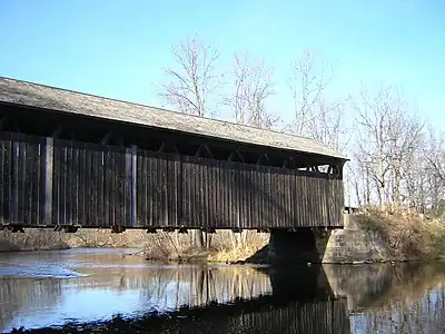 Puente Whites (1867 o 1869), en el municipio de Keene