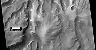 Canales en el cráter Sklodowska