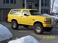 Ford Bronco XLS 1994 amarillo