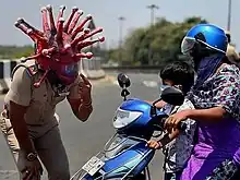 Chennai cop corona helmet
