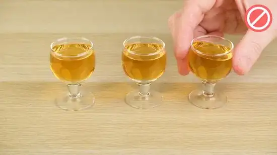 3 formas de tomar un trago de licor - wikiHow