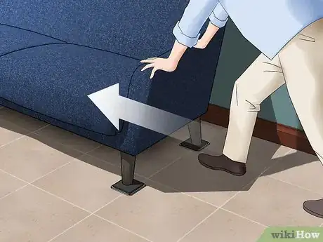 Cómo reparar una baldosa rota paso a paso