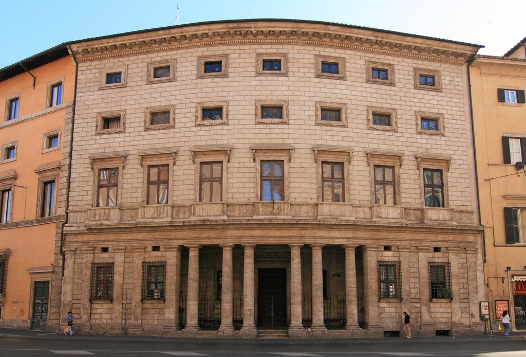 Palazzo Massimo alle Colonne, Rome, by Peruzzi