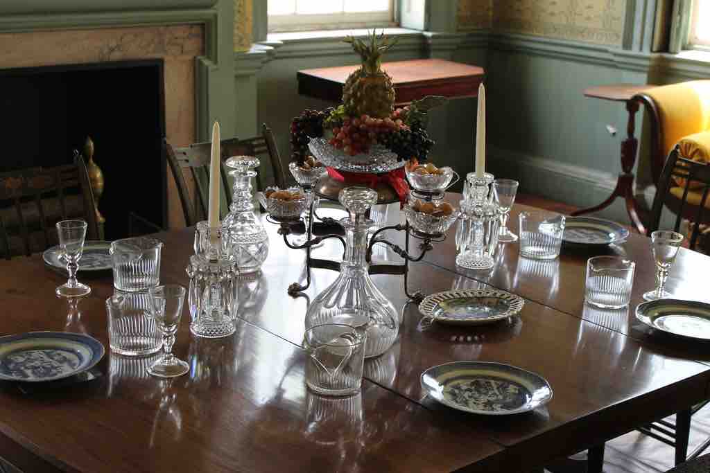 Upper class table setting