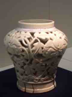 White porcelain jar, 18th century, Korea
