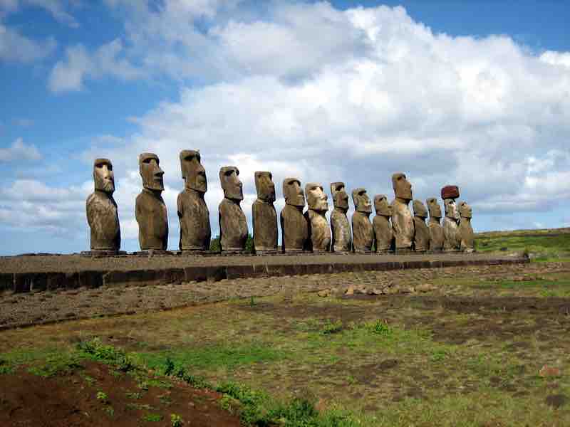 Ahu Tongariki near Rano Raraku