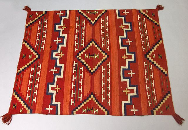 
Probably
Bayeta-style Blanket with Terrace and Stepped Design

