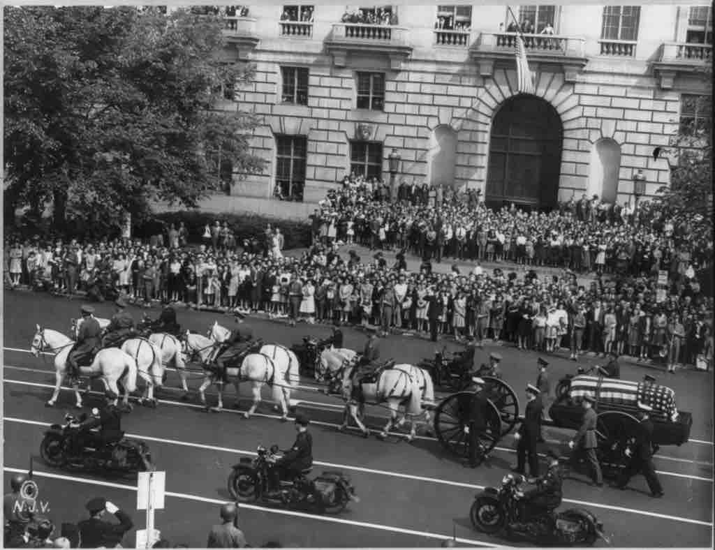 FDR's Funeral Procession