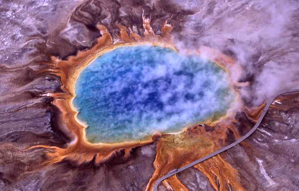 Microbial Mats Around the Grand Prismatic Spring