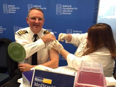 CDC Influenza Division Director Dan Jernigan, M.D., M.P.H., gets his annual flu vaccine at the NFID 2017-2018 seasonal flu news conference.