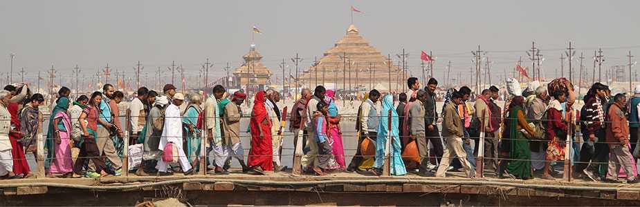 	Pilgrims at the Mahamaham religious festival