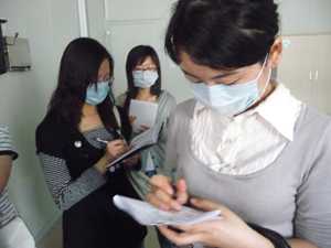 CDC experts in risk communications conduct Pandemic Influenza Media Training. Journalists were brought to the Chao-Yang Hospital in Beijing, China to participate in an exercise on pandemic influenza management.