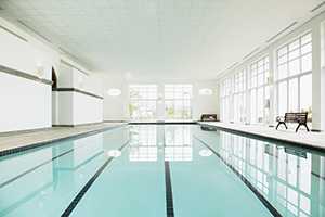 a public swimming pool with no people around