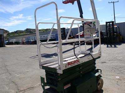 entrance side of scissor lift