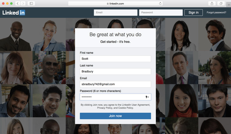 A screenshot of the LinkedIn sign up page.