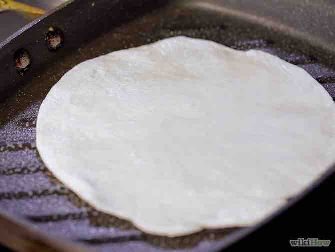 Imagen titulada Make Pita Bread Step 7