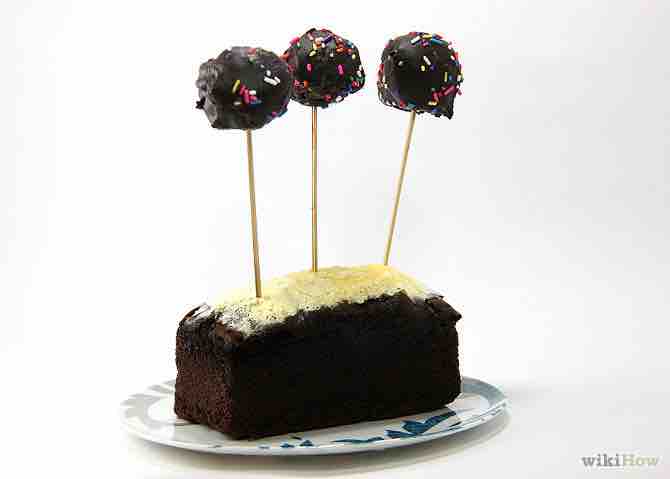 Imagen titulada Make a Cake Pop Holder Step 21