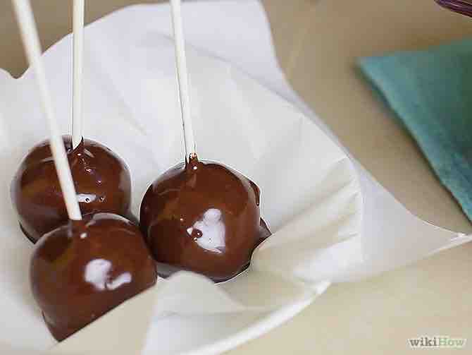 Imagen titulada Make Cake Pops Step 10