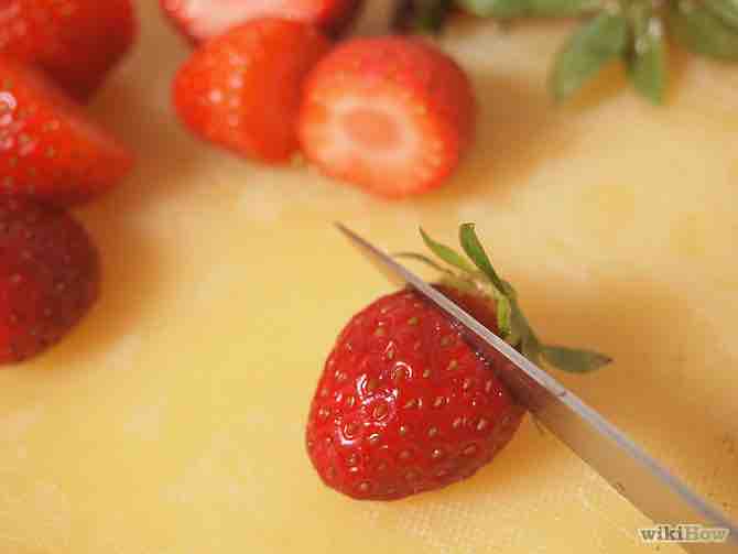 Imagen titulada Freeze Strawberries Step 14