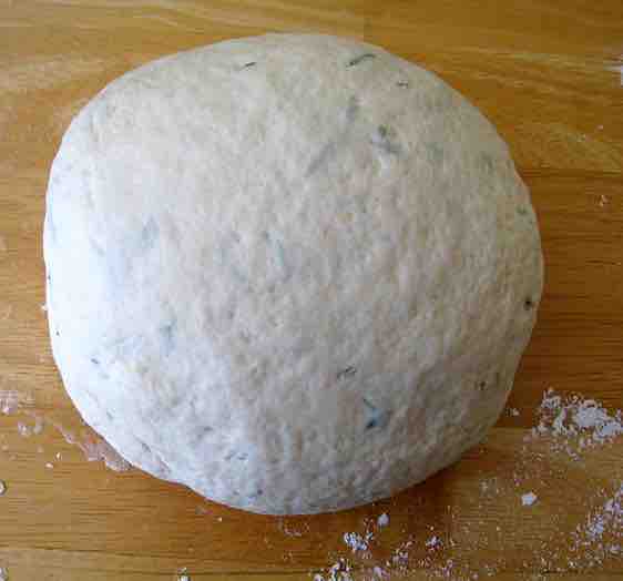 Imagen titulada Shape the dough.