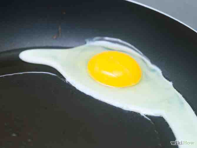 Imagen titulada Fry an Egg Step 5