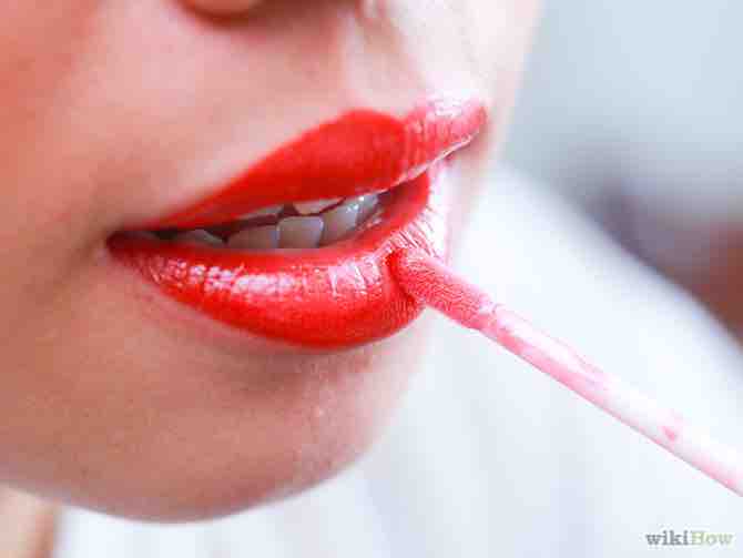 aplicar color a los labios