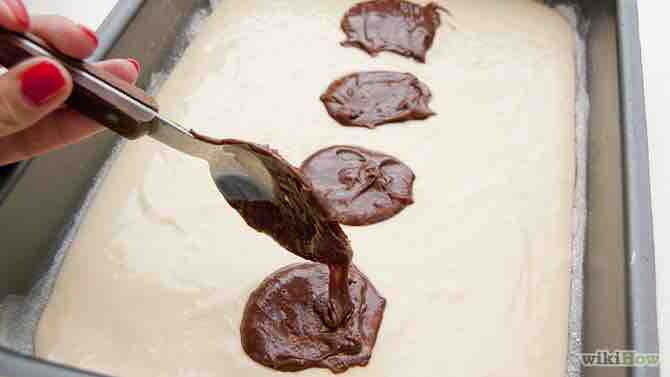 Imagen titulada Make Marble Cake Step 11