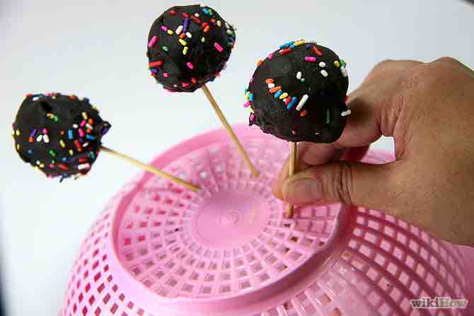 Imagen titulada Make a Cake Pop Holder Step 15