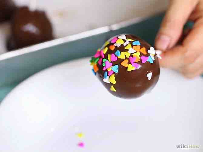 Imagen titulada Make Cake Pops Step 12