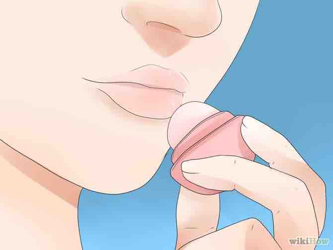 Imagen titulada Make Your Lips Pink Step 7