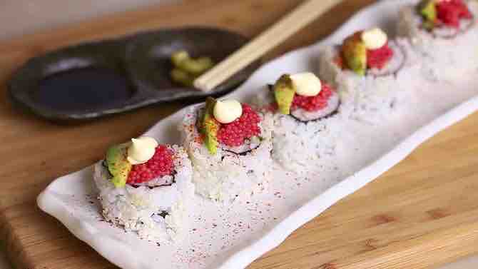 hacer un California Roll