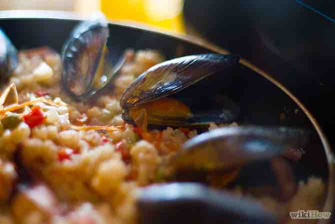 Imagen titulada Cook Seafood Paella Step 9Bullet2