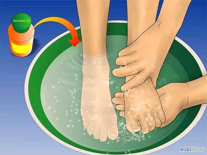 Imagen titulada Give a Foot Massage Step 3