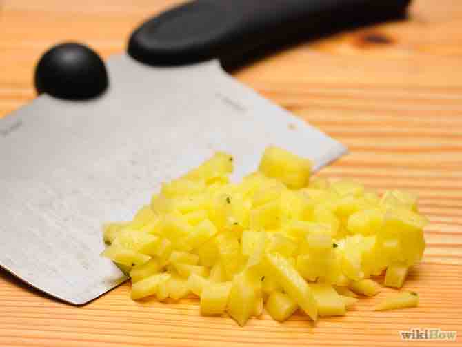 Imagen titulada Make Home Fries (Breakfast Potatoes) Step 1