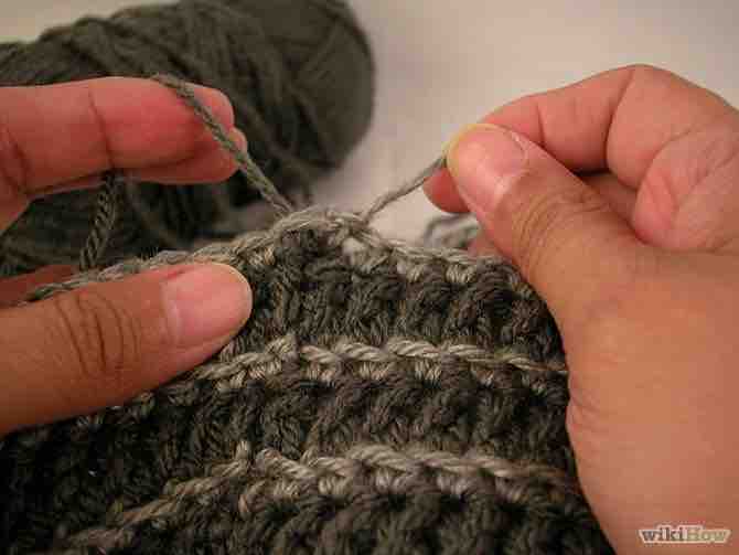 Imagen titulada Crochet a Skull Cap Step 14