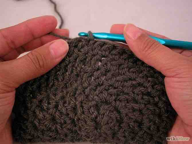 Imagen titulada Crochet a Skull Cap Step 7