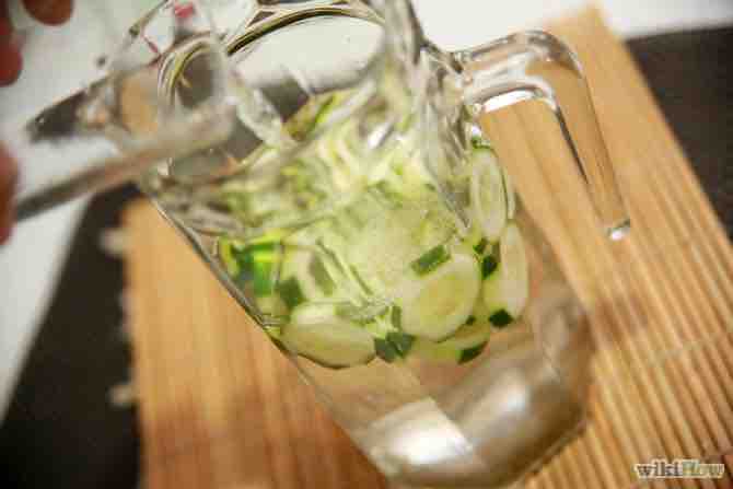 Imagen titulada Make Cucumber Water Step 5