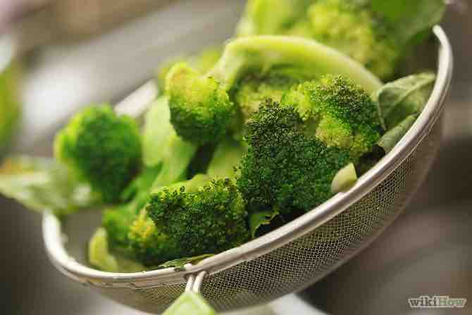 Imagen titulada Cook Broccoli Step 32