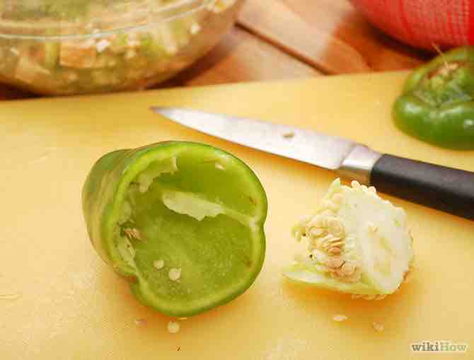 Imagen titulada Cut a Bell Pepper Step 8