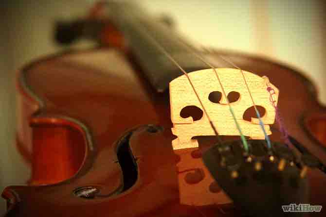 Imagen titulada Place a Bridge on a Violin Intro