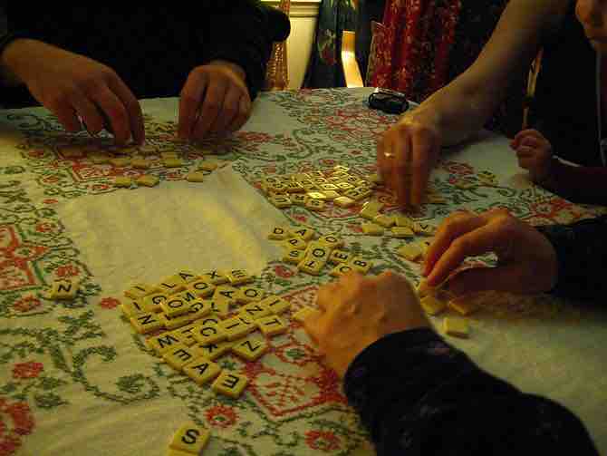 jugar Bananagrams