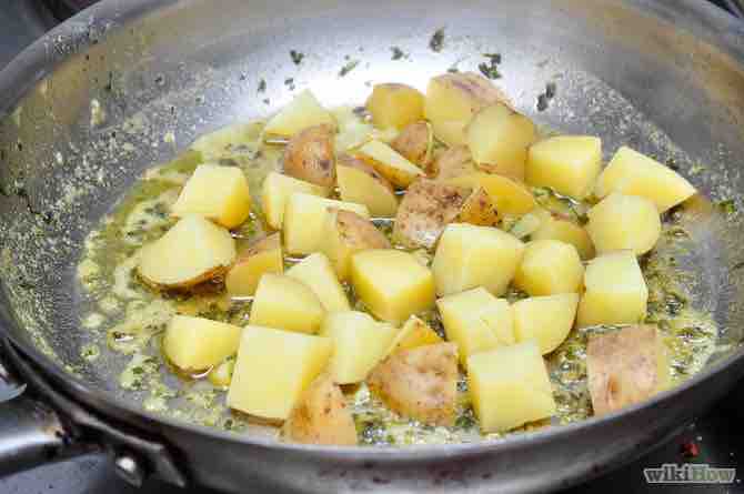 Imagen titulada Make Parsley Potatoes Step 14