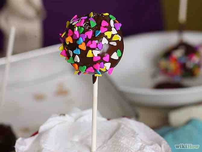 Imagen titulada Make Cake Pops Step 13