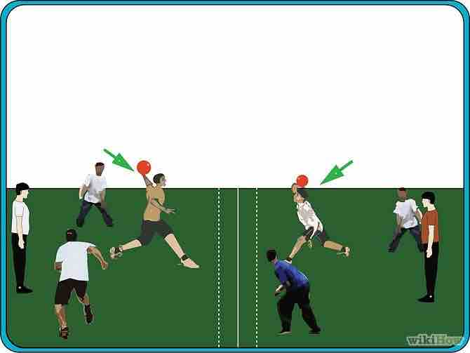 Imagen titulada Play Dodgeball Step 12