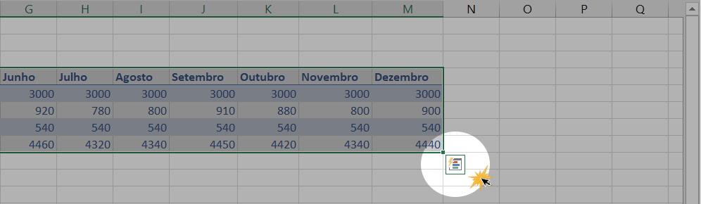 Exemplo de como inserir mais linhas e colunas a uma tabela no Excel.